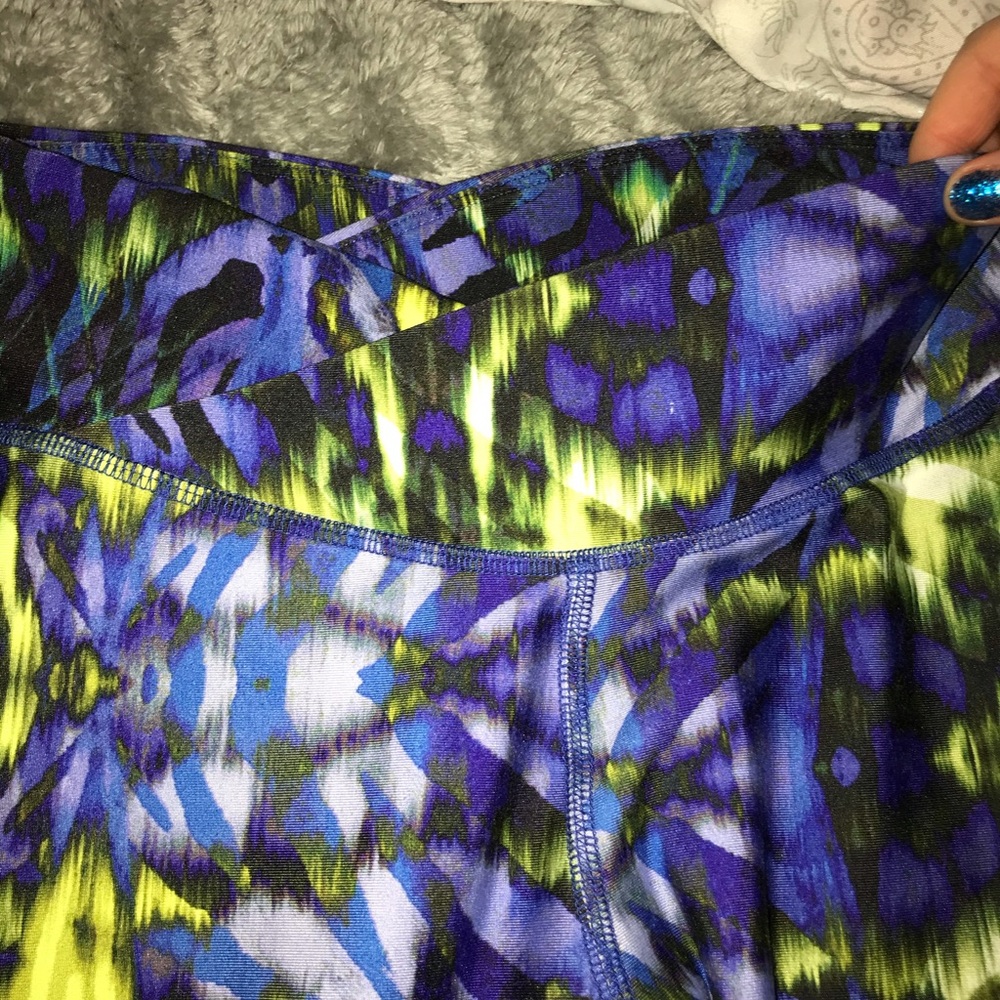 Fabletics legging - Picture 2 of 3